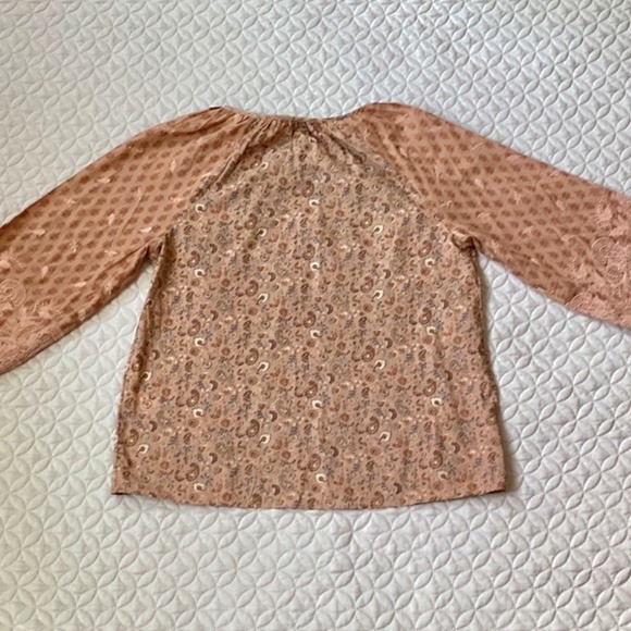 NWOT Lucky Brand Embroidered Sleeve Peasant Cotton Top. S - Picture 6 of 6